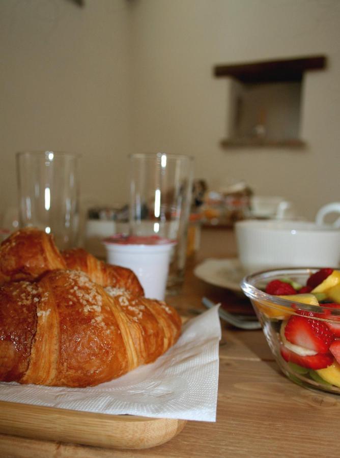 בורג'ו ורצי Federico II - Rooms And Breakfast מראה חיצוני תמונה